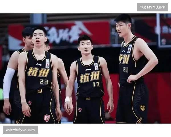 浙江广厦本土核心胡金秋孙铭徽 搭配外援布朗构建均衡攻防体系